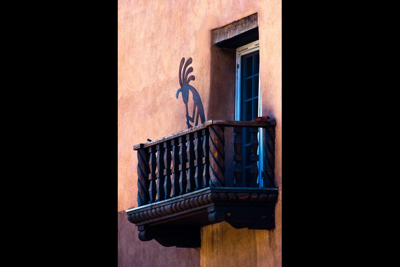 Kokopeli serenading over the Santa Fe Plaza